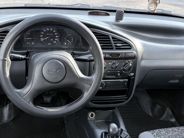 Зеленый Дэу Сенс, объемом двигателя 1.3 л и пробегом 180 тыс. км за 2600 $, фото 7 на Automoto.ua