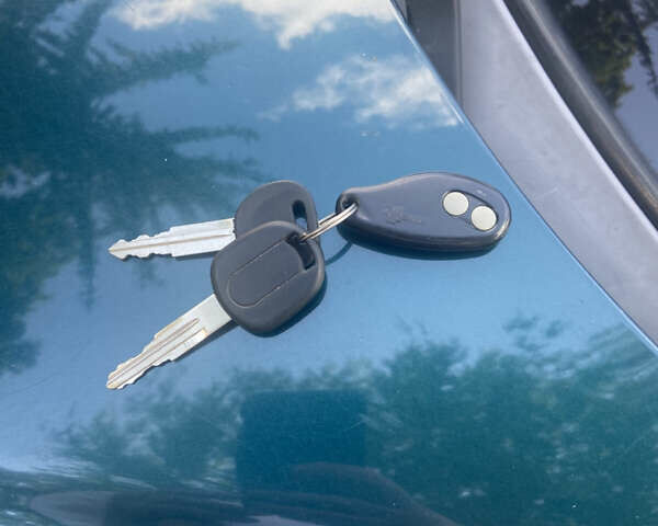 Зеленый Дэу Сенс, объемом двигателя 1.3 л и пробегом 122 тыс. км за 1600 $, фото 7 на Automoto.ua