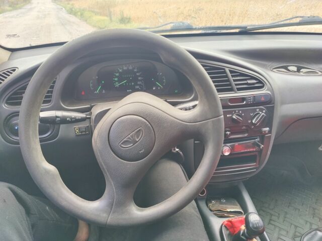 Зелений Деу Сенс, об'ємом двигуна 1 л та пробігом 142 тис. км за 1100 $, фото 4 на Automoto.ua