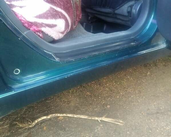 Зелений Деу Сенс, об'ємом двигуна 1.3 л та пробігом 216 тис. км за 2500 $, фото 14 на Automoto.ua