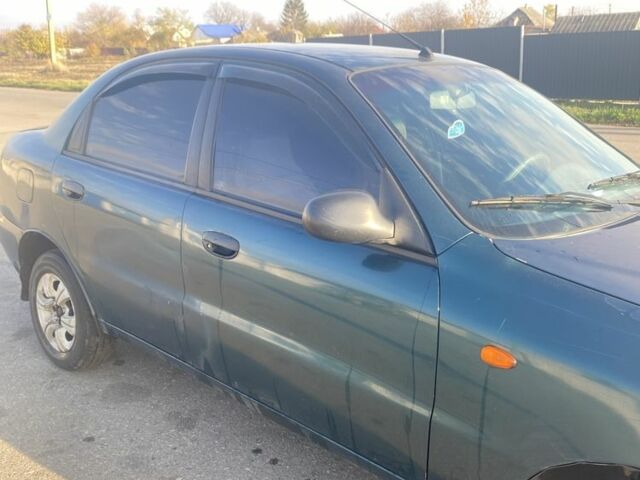 Зеленый Дэу Сенс, объемом двигателя 1.3 л и пробегом 200 тыс. км за 1500 $, фото 2 на Automoto.ua