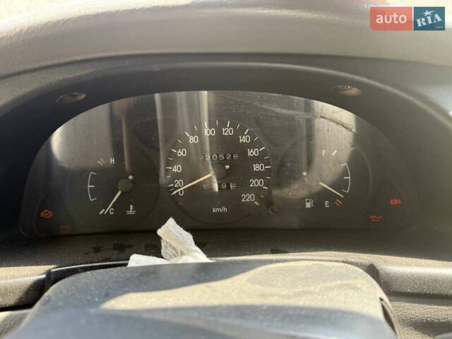 Зеленый Дэу Сенс, объемом двигателя 1.3 л и пробегом 220 тыс. км за 2100 $, фото 2 на Automoto.ua