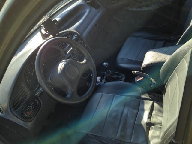 Деу Сенс 2004 у Запоріжжя на Automoto.ua Зелений Деу Сенс, об'ємом двигуна 1.3 л та пробігом 340 тис. км за 1400 $, фото 6 на Automoto.ua