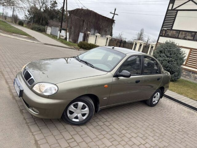 Зелений Деу Сенс, об'ємом двигуна 1.5 л та пробігом 98 тис. км за 3250 $, фото 4 на Automoto.ua