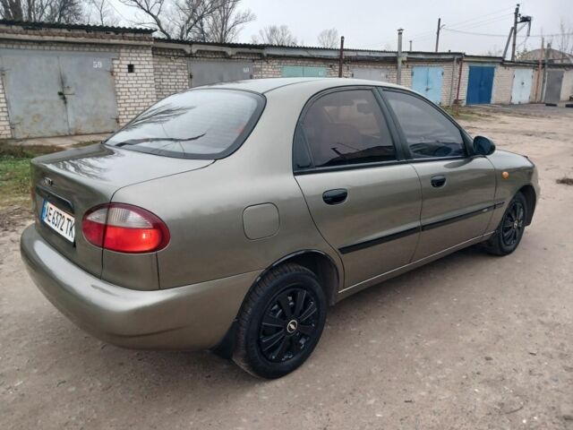 Зеленый Дэу Сенс, объемом двигателя 1.5 л и пробегом 200 тыс. км за 2450 $, фото 5 на Automoto.ua