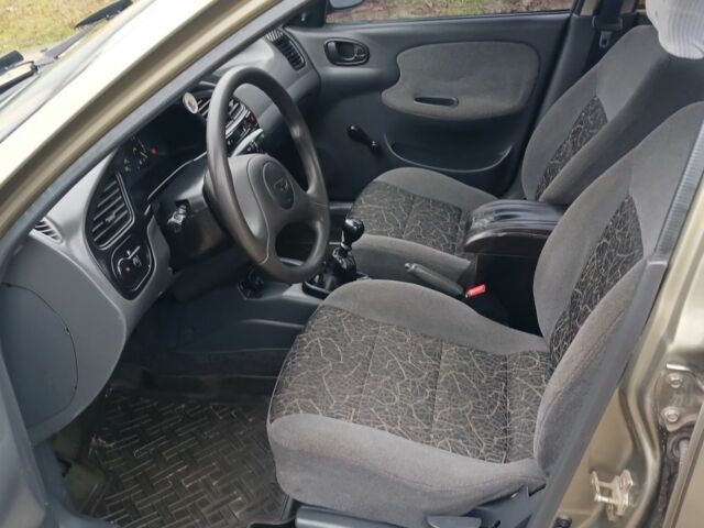 Зеленый Дэу Сенс, объемом двигателя 1.5 л и пробегом 200 тыс. км за 2450 $, фото 11 на Automoto.ua