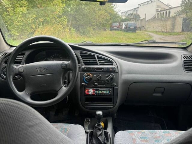 Зелений Деу Сенс, об'ємом двигуна 1.5 л та пробігом 250 тис. км за 1250 $, фото 6 на Automoto.ua