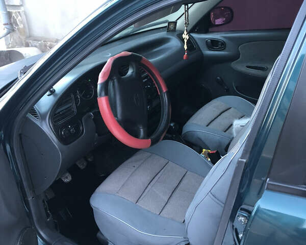 Зеленый Дэу Сенс, объемом двигателя 1.3 л и пробегом 272 тыс. км за 2300 $, фото 4 на Automoto.ua
