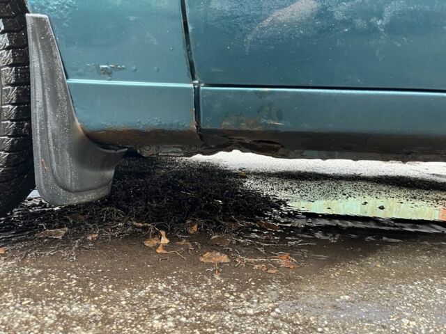 Зеленый Дэу Сенс, объемом двигателя 1.3 л и пробегом 403 тыс. км за 1450 $, фото 8 на Automoto.ua