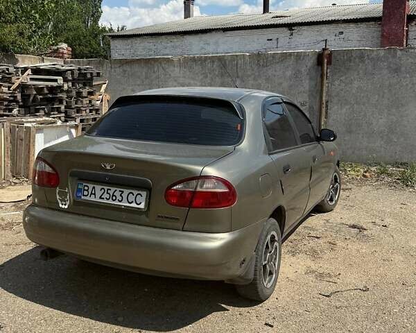 Зеленый Дэу Сенс, объемом двигателя 1.3 л и пробегом 220 тыс. км за 2100 $, фото 6 на Automoto.ua