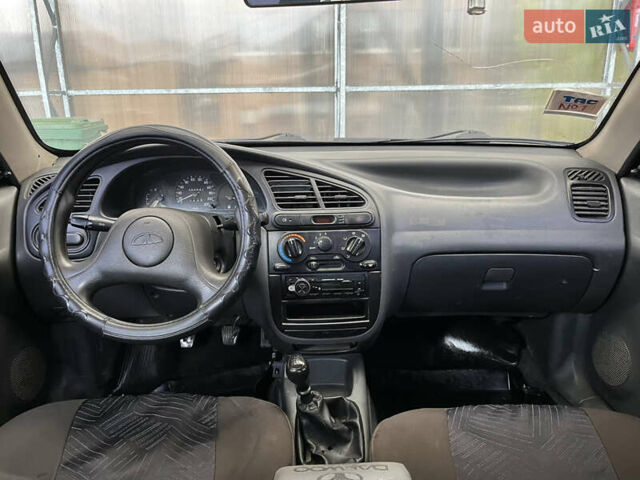 Зелений Деу Сенс, об'ємом двигуна 1.3 л та пробігом 402 тис. км за 1500 $, фото 13 на Automoto.ua