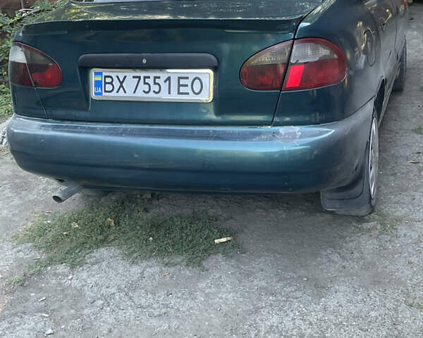 Зеленый Дэу Сенс, объемом двигателя 1.3 л и пробегом 272 тыс. км за 2300 $, фото 1 на Automoto.ua