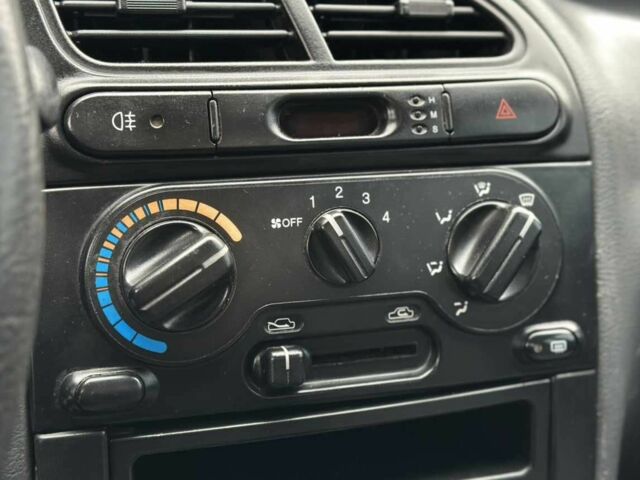 Зеленый Дэу Сенс, объемом двигателя 1.5 л и пробегом 240 тыс. км за 1200 $, фото 9 на Automoto.ua