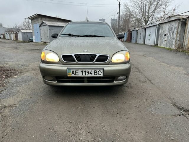 Зеленый Дэу Сенс, объемом двигателя 1.5 л и пробегом 200 тыс. км за 1850 $, фото 1 на Automoto.ua