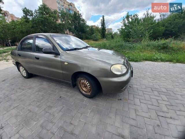 Зеленый Дэу Сенс, объемом двигателя 1.3 л и пробегом 195 тыс. км за 1900 $, фото 15 на Automoto.ua