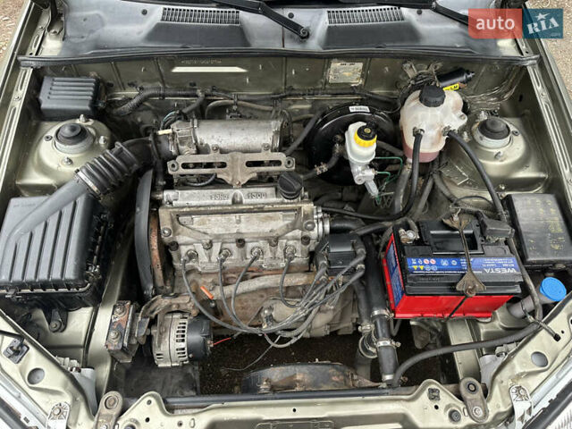 Зеленый Дэу Сенс, объемом двигателя 1.3 л и пробегом 171 тыс. км за 1900 $, фото 25 на Automoto.ua