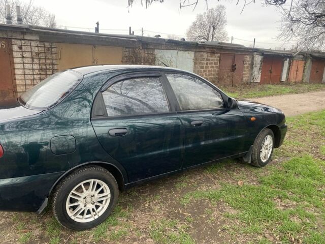 Зеленый Дэу Сенс, объемом двигателя 1.3 л и пробегом 200 тыс. км за 1700 $, фото 1 на Automoto.ua