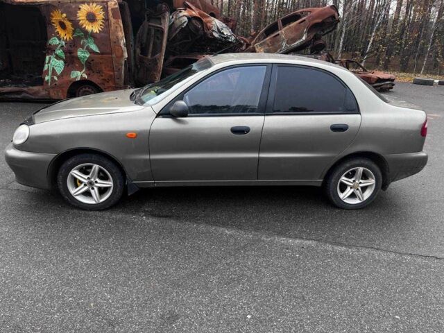 Зеленый Дэу Сенс, объемом двигателя 1.3 л и пробегом 190 тыс. км за 1787 $, фото 1 на Automoto.ua