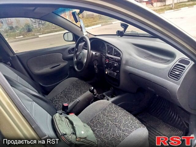 Зеленый Дэу Сенс, объемом двигателя 1.3 л и пробегом 200 тыс. км за 1300 $, фото 7 на Automoto.ua