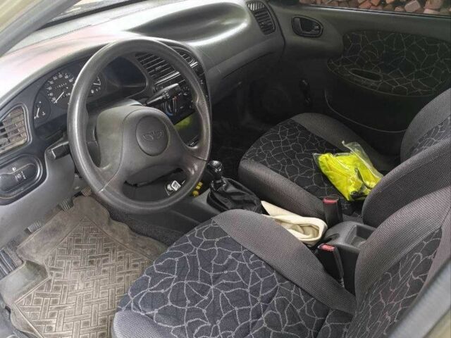Зеленый Дэу Сенс, объемом двигателя 1.3 л и пробегом 119 тыс. км за 1900 $, фото 3 на Automoto.ua