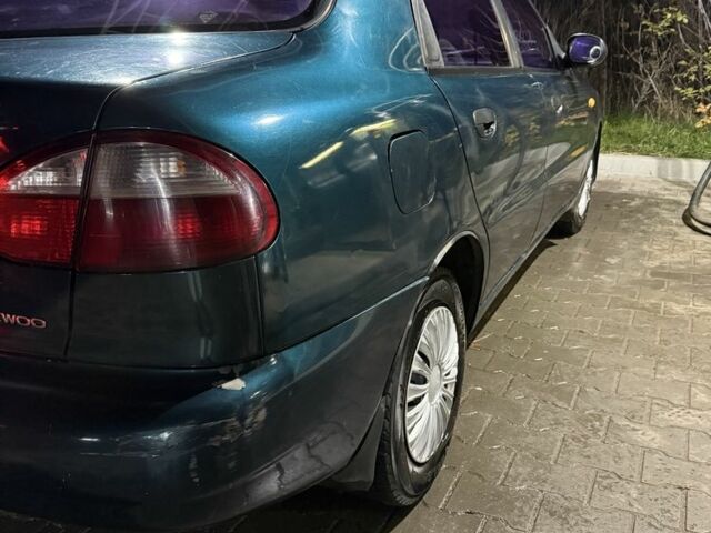 Зеленый Дэу Сенс, объемом двигателя 1.5 л и пробегом 360 тыс. км за 1950 $, фото 1 на Automoto.ua