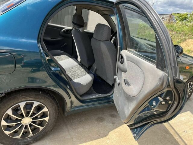 Зеленый Дэу Сенс, объемом двигателя 1.3 л и пробегом 360 тыс. км за 1300 $, фото 6 на Automoto.ua