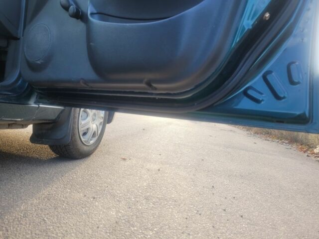 Зеленый Дэу Сенс, объемом двигателя 1.3 л и пробегом 175 тыс. км за 2600 $, фото 22 на Automoto.ua