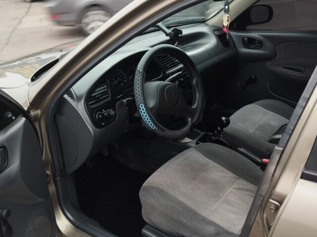 Зеленый Дэу Сенс, объемом двигателя 1.5 л и пробегом 234 тыс. км за 2300 $, фото 6 на Automoto.ua