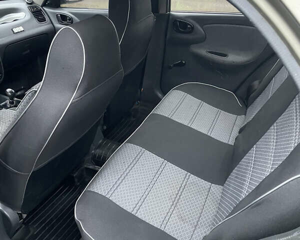 Зеленый Дэу Сенс, объемом двигателя 0 л и пробегом 151 тыс. км за 2350 $, фото 7 на Automoto.ua