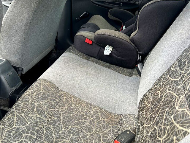 Дэу Сенс 2004 в Одессе на Automoto.ua Зеленый Дэу Сенс, объемом двигателя 1.3 л и пробегом 147 тыс. км за 1850 $, фото 5 на Automoto.ua