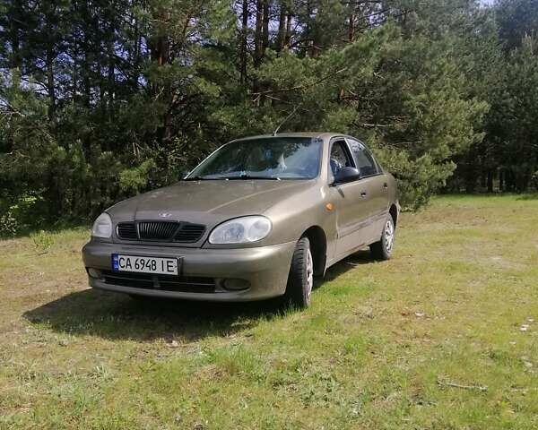 Зеленый Дэу Сенс, объемом двигателя 1.3 л и пробегом 410 тыс. км за 1800 $, фото 5 на Automoto.ua