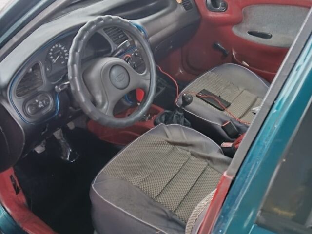 Зеленый Дэу Сенс, объемом двигателя 1.5 л и пробегом 260 тыс. км за 1350 $, фото 5 на Automoto.ua