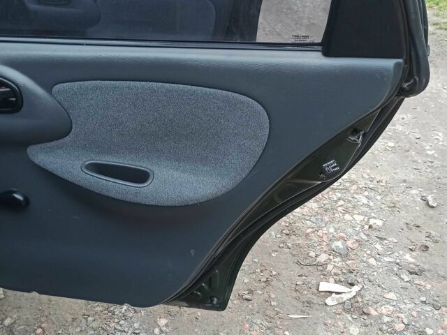 Зеленый Дэу Сенс, объемом двигателя 1.5 л и пробегом 172 тыс. км за 2900 $, фото 4 на Automoto.ua