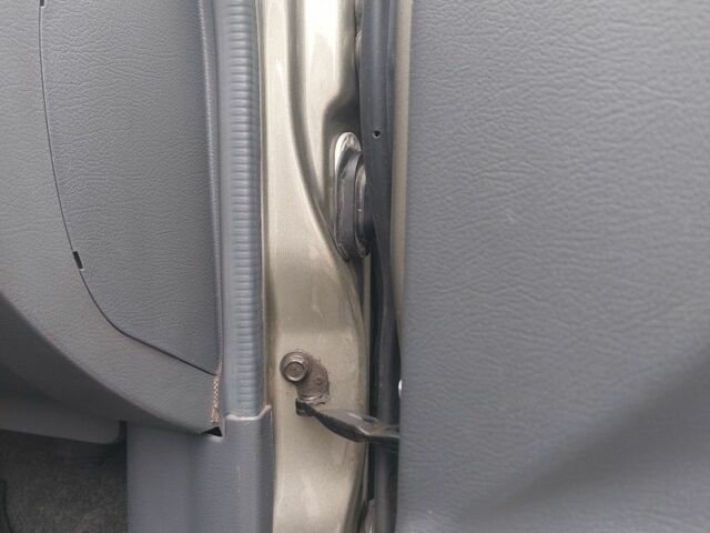 Зелений Деу Сенс, об'ємом двигуна 1.3 л та пробігом 145 тис. км за 1700 $, фото 6 на Automoto.ua