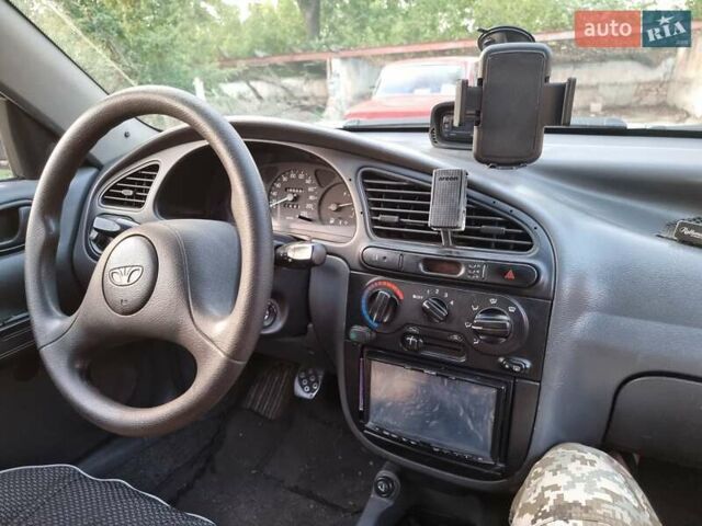 Зеленый Дэу Сенс, объемом двигателя 1.3 л и пробегом 205 тыс. км за 2200 $, фото 1 на Automoto.ua