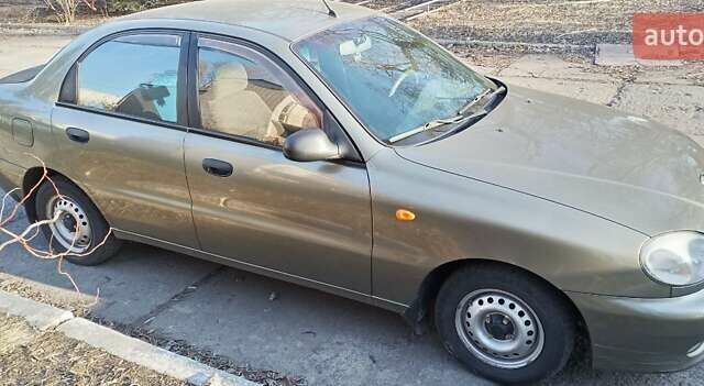 Дэу Сенс 2005 в Павлограде на Automoto.ua Зеленый Дэу Сенс, объемом двигателя 1.3 л и пробегом 131 тыс. км за 2300 $, фото 4 на Automoto.ua