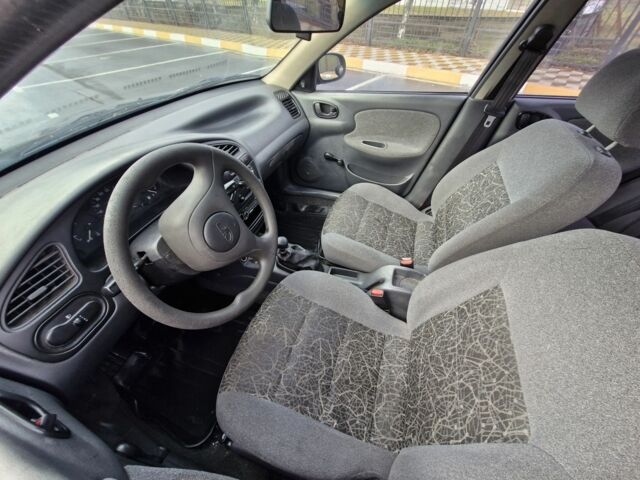 Зеленый Дэу Сенс, объемом двигателя 1.3 л и пробегом 2 тыс. км за 1350 $, фото 2 на Automoto.ua