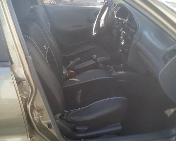 Зелений Деу Сенс, об'ємом двигуна 0 л та пробігом 125 тис. км за 2300 $, фото 1 на Automoto.ua