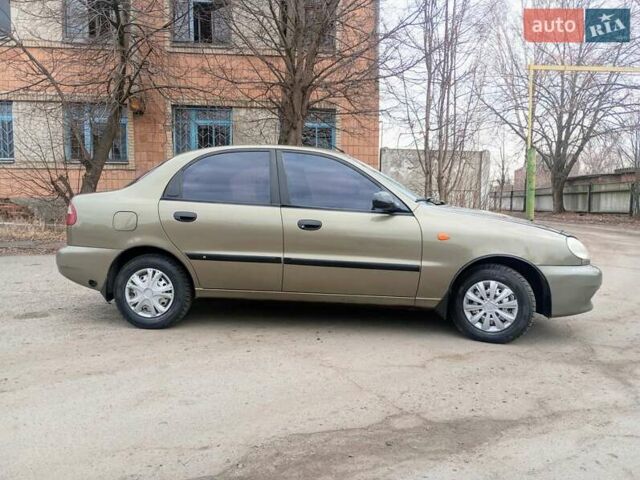 Зеленый Дэу Сенс, объемом двигателя 1.3 л и пробегом 140 тыс. км за 2250 $, фото 2 на Automoto.ua