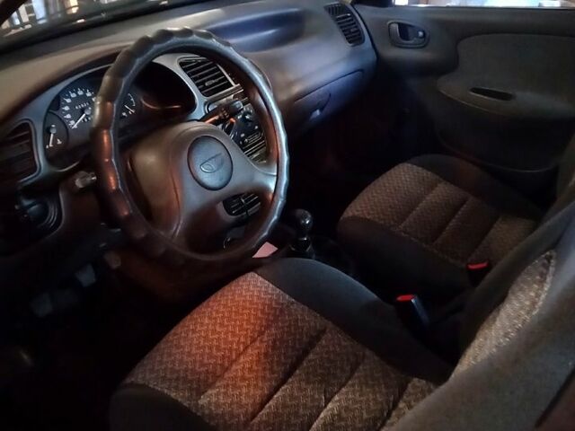 Зеленый Дэу Сенс, объемом двигателя 1.3 л и пробегом 160 тыс. км за 2900 $, фото 4 на Automoto.ua