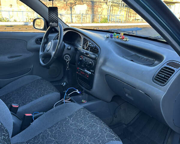 Деу Сенс 2005 у Одесі на Automoto.ua Зелений Деу Сенс, об'ємом двигуна 1.3 л та пробігом 115 тис. км за 2350 $, фото 14 на Automoto.ua