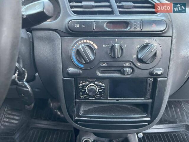 Зелений Деу Сенс, об'ємом двигуна 1.3 л та пробігом 184 тис. км за 1800 $, фото 5 на Automoto.ua