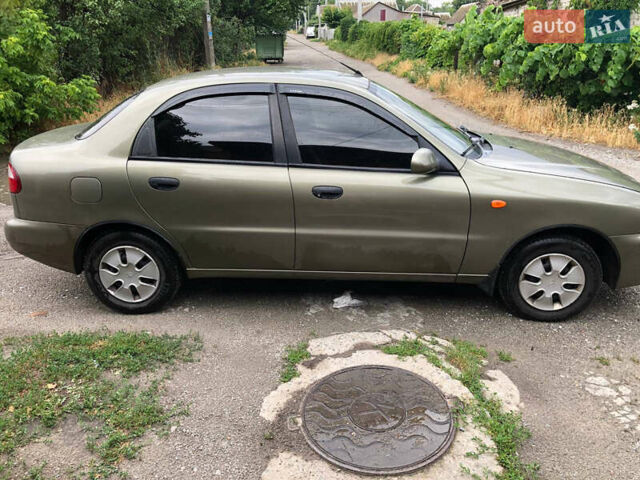 Зеленый Дэу Сенс, объемом двигателя 1.3 л и пробегом 224 тыс. км за 1950 $, фото 3 на Automoto.ua