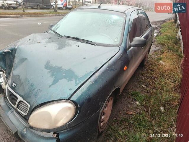 Зеленый Дэу Сенс, объемом двигателя 1.3 л и пробегом 300 тыс. км за 700 $, фото 1 на Automoto.ua