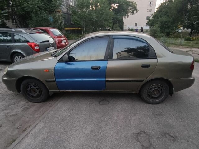 Зелений Деу Сенс, об'ємом двигуна 1.5 л та пробігом 180 тис. км за 1187 $, фото 3 на Automoto.ua