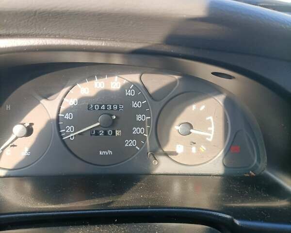 Зелений Деу Сенс, об'ємом двигуна 1.3 л та пробігом 200 тис. км за 1900 $, фото 4 на Automoto.ua