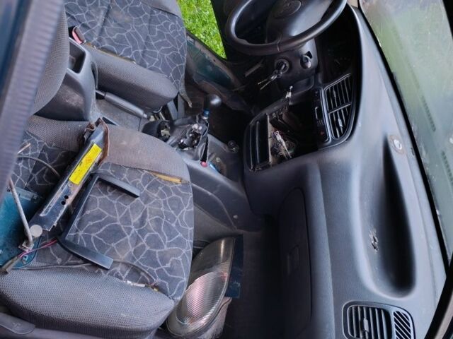 Зелений Деу Сенс, об'ємом двигуна 0 л та пробігом 190 тис. км за 1076 $, фото 4 на Automoto.ua