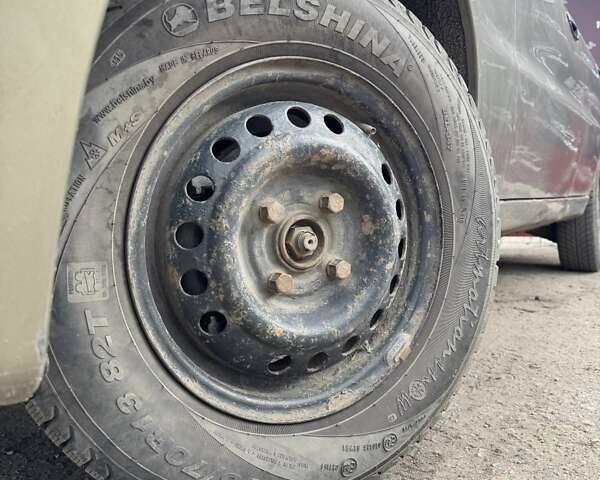 Зеленый Дэу Сенс, объемом двигателя 1.3 л и пробегом 101 тыс. км за 1800 $, фото 5 на Automoto.ua