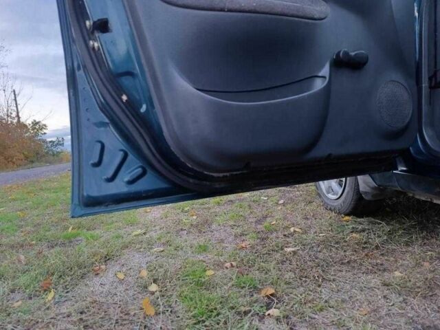 Зеленый Дэу Сенс, объемом двигателя 0 л и пробегом 147 тыс. км за 1487 $, фото 6 на Automoto.ua