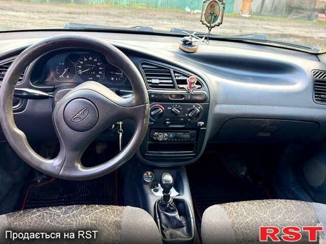 Зелений Деу Сенс, об'ємом двигуна 1.3 л та пробігом 275 тис. км за 1750 $, фото 6 на Automoto.ua